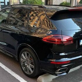 259 Оренда Porsche Cayenne чорний - авто на весілля
 у Києві - портфоліо 2