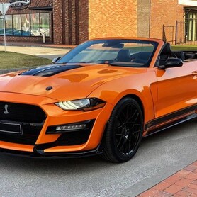 398 Кабріолет Ford Mustang GT помаранчовий - авто на весілля
 у Києві - портфоліо 1