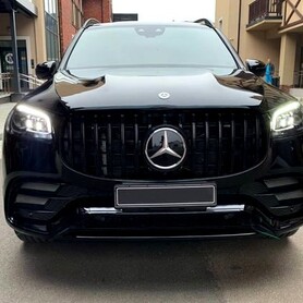 258 Mercedes-Benz GLS 63 AMG - авто на весілля
 у Києві - портфоліо 3