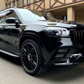 258 Mercedes-Benz GLS 63 AMG - авто на весілля
 у Києві - портфоліо 2