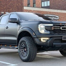 276 Пікап Ford Ranger Raptor без водія в Києві - авто на весілля
 у Києві - портфоліо 1