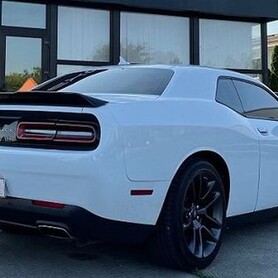 440 Прокат Dodge Challenger білий 6.4 - авто на весілля
 у Києві - портфоліо 6