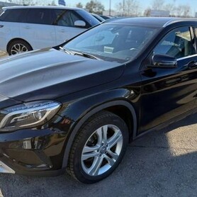 445 Позашляховик Mercedes-Benz GLA 250 на весілля - авто на весілля
 у Києві - портфоліо 1