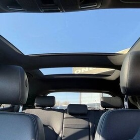 445 Позашляховик Mercedes-Benz GLA 250 на весілля - авто на весілля
 у Києві - портфоліо 6