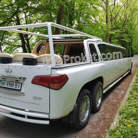 Лімузин Інфініті QX80 - авто на весілля
 у Рівному - портфоліо 2