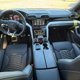 066 Оренда Lamborghini Urus у Києві – з водієм - авто на весілля
 у Києві - портфоліо 5