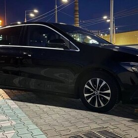 447 Mercedes-Benz B-class W247 на весілля - авто на весілля
 у Києві - портфоліо 1