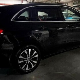 447 Mercedes-Benz B-class W247 на весілля - авто на весілля
 у Києві - портфоліо 3