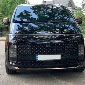 053 Прокат мікроавтобуса Hyundai Staria без водія - авто на весілля
 у Києві - портфоліо 3
