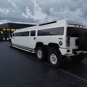 Лімузин Hummer H2 2015 3 вісі - авто на весілля
 у Мукачеві - портфоліо 5