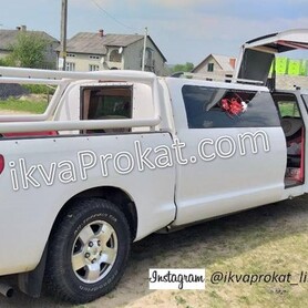 Лімузин Toyota Sequoia з літнім майданчиком - авто на весілля
 у Хмельницькому - портфоліо 1