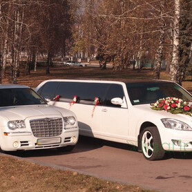 лімузин Мерседес S класу W221 - авто на весілля
 у Львові - портфоліо 6