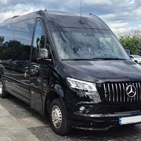 022 Оренда мікроавтобуса Mercedes-Benz Sprinter - авто на весілля
 у Києві - портфоліо 1