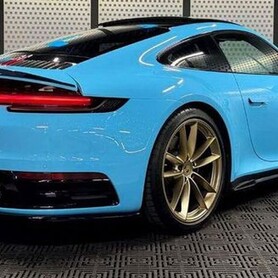 261 Прокат Porsche 911 Carrera S без водія - авто на весілля
 у Києві - портфоліо 3