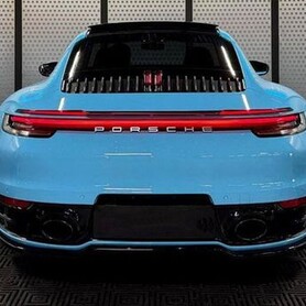 261 Прокат Porsche 911 Carrera S без водія - авто на весілля
 у Києві - портфоліо 4