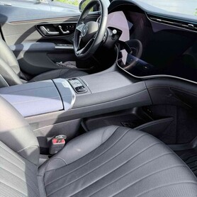 095 Прокат авто без водія Mercedes-Benz EQS 450 - авто на весілля
 у Києві - портфоліо 6