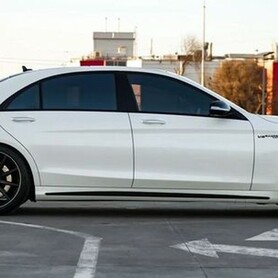 243 Оренда Mercedes-Benz S63 AMG W222 білий - авто на весілля
 у Києві - портфоліо 3
