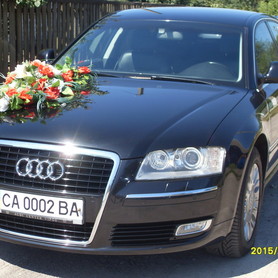 AUDI - A8 LONG - авто на свадьбу в Черкассах - портфолио 1