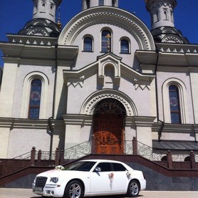 Свадебный Chrysler 300С белый, заказ авто - авто на свадьбу в Донецке - портфолио 3