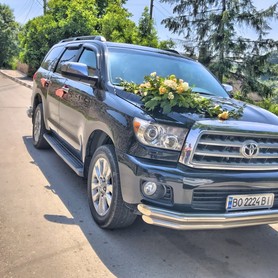 Toyota Sequoia - авто на свадьбу в Тернополе - портфолио 1