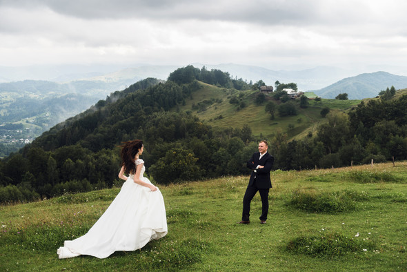 Весільна зйомка в горах для Клюши та Дениса - фото №25