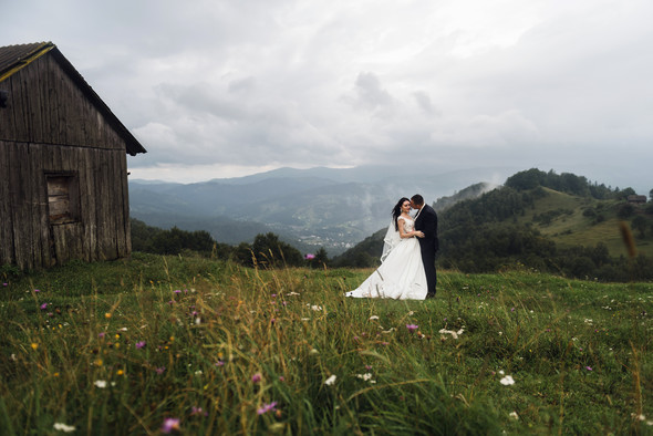 Весільна зйомка в горах для Клюши та Дениса - фото №18