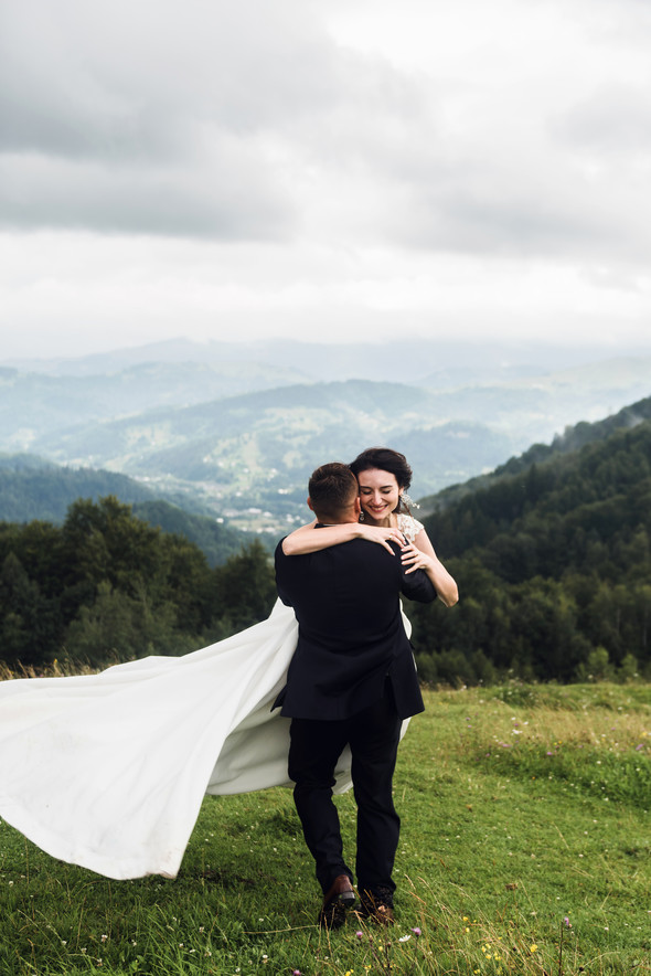Весільна зйомка в горах для Клюши та Дениса - фото №23