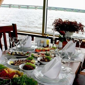 Ресторан для свадьбы на воде «Замок Выдубичи» - ресторан в Киеве - портфолио 3