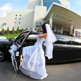 Chrysler 300C - авто на свадьбу в Киеве - портфолио 1