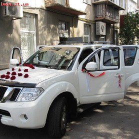 Nissan Pathfinder - авто на свадьбу в Житомире - портфолио 2