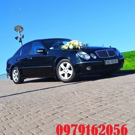 Мерседес 211 - авто на свадьбу в Виннице - портфолио 4