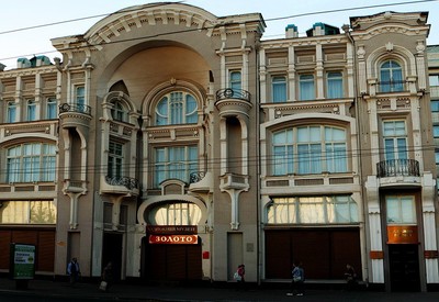 Дом Шполянского (Художественный музей) - место для фотосессии в Кропивницком - портфолио 3