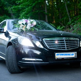 Mercedes E250 - авто на свадьбу в Виннице - портфолио 1