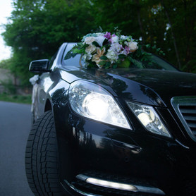 Mercedes E250 - авто на свадьбу в Виннице - портфолио 6