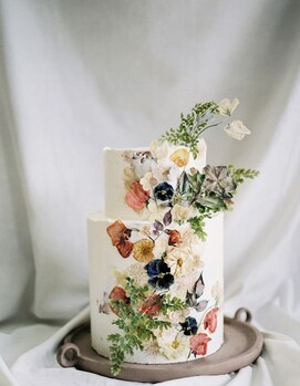 цветочный свадебный торт