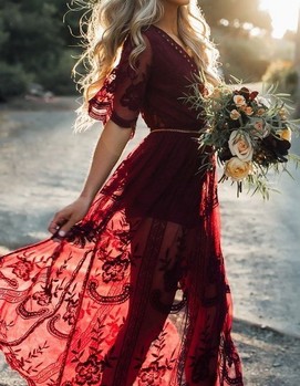 свадьба в бордовом цвете, платье бордовое