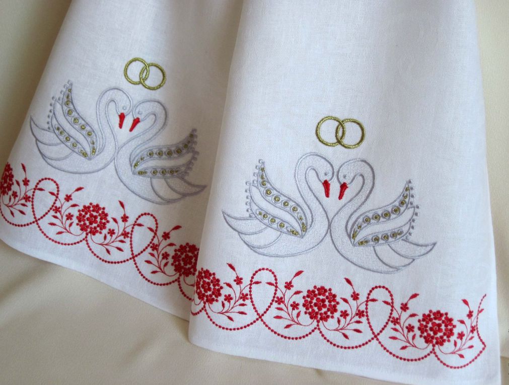 Вышитые свадебные рушныки с ручной вышивкой