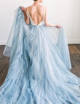 голубое платье невесты