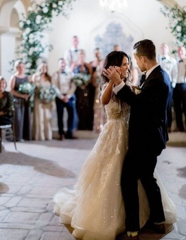 танец жениха и невесты