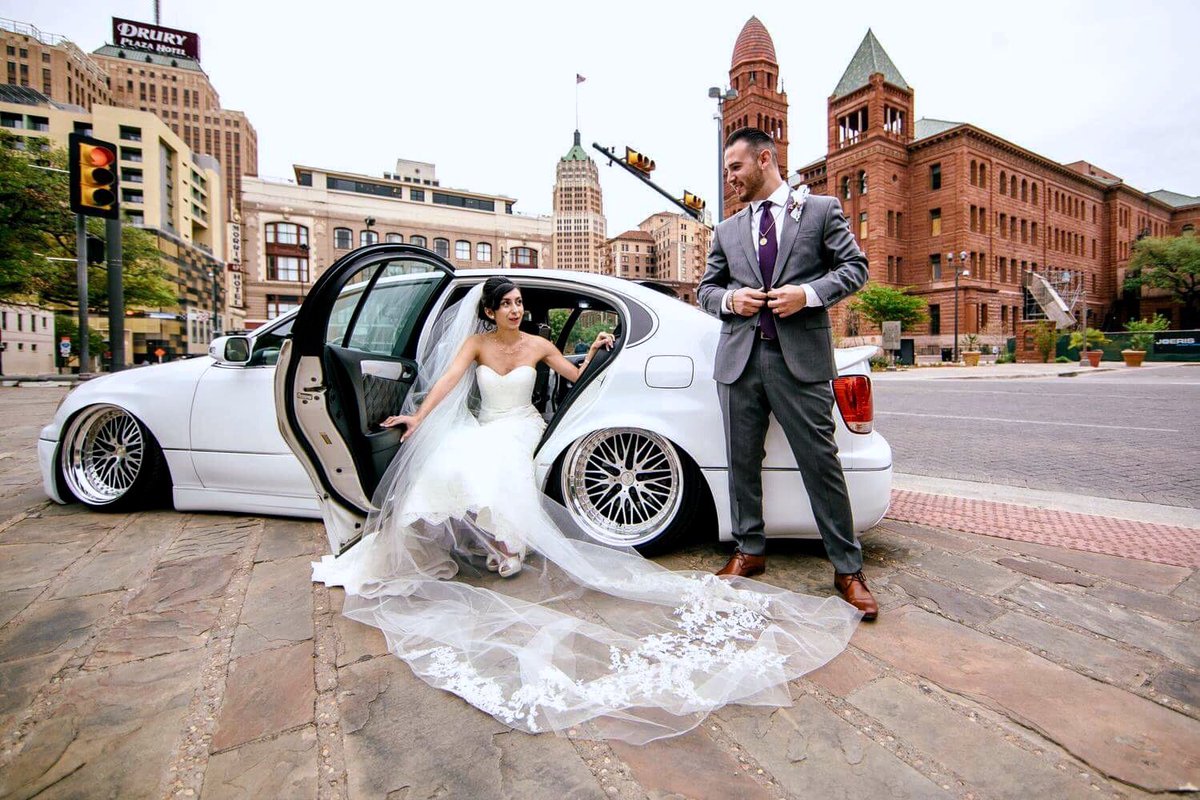 Как выбрать автомобиль на свадьбу