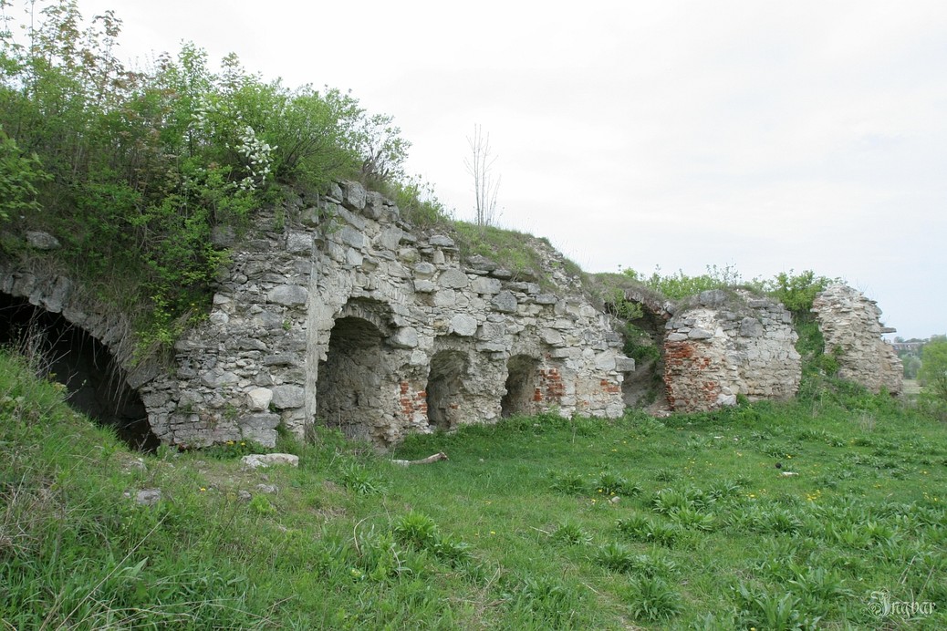 Микулинецкий замок
