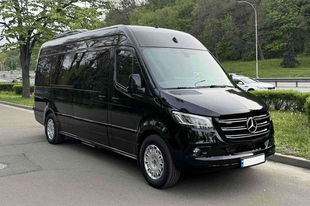 008 Микроавтобус Mercedes Sprinter VIP черный 