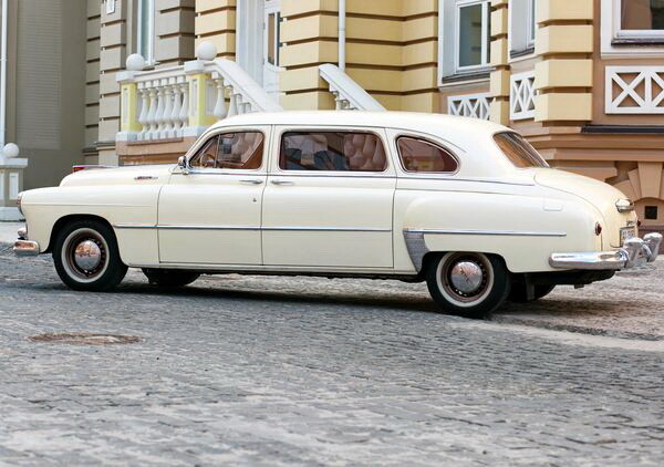 200 Ретро автомобиль ZIM GAZ-12 NEW 