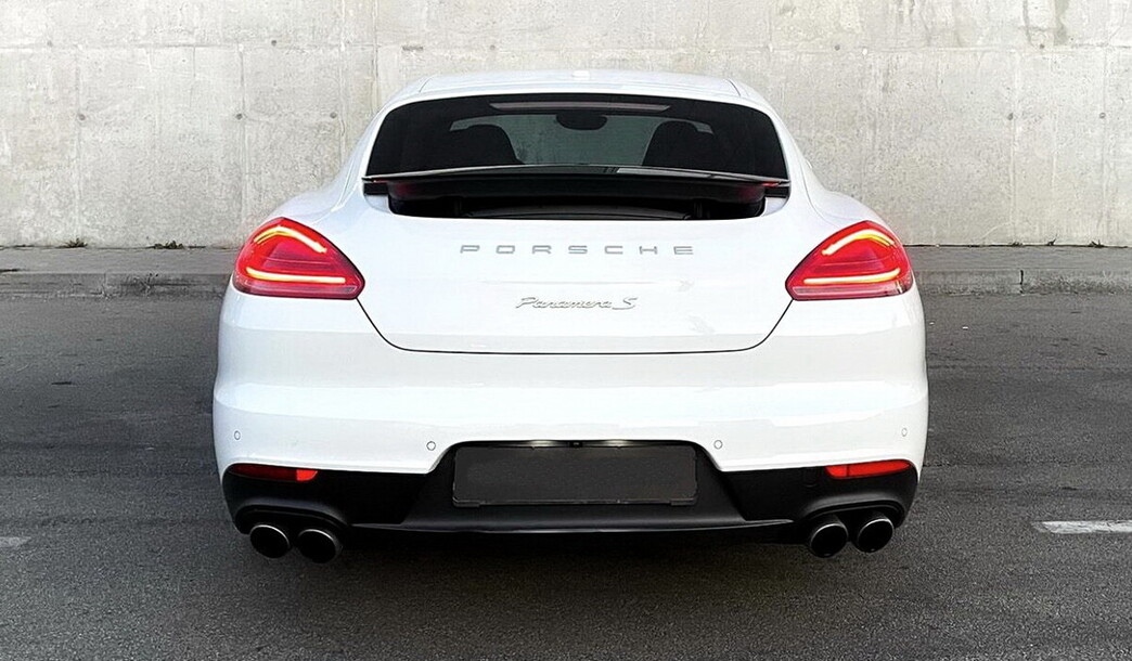 160 Porsche Panamera белая аренда 