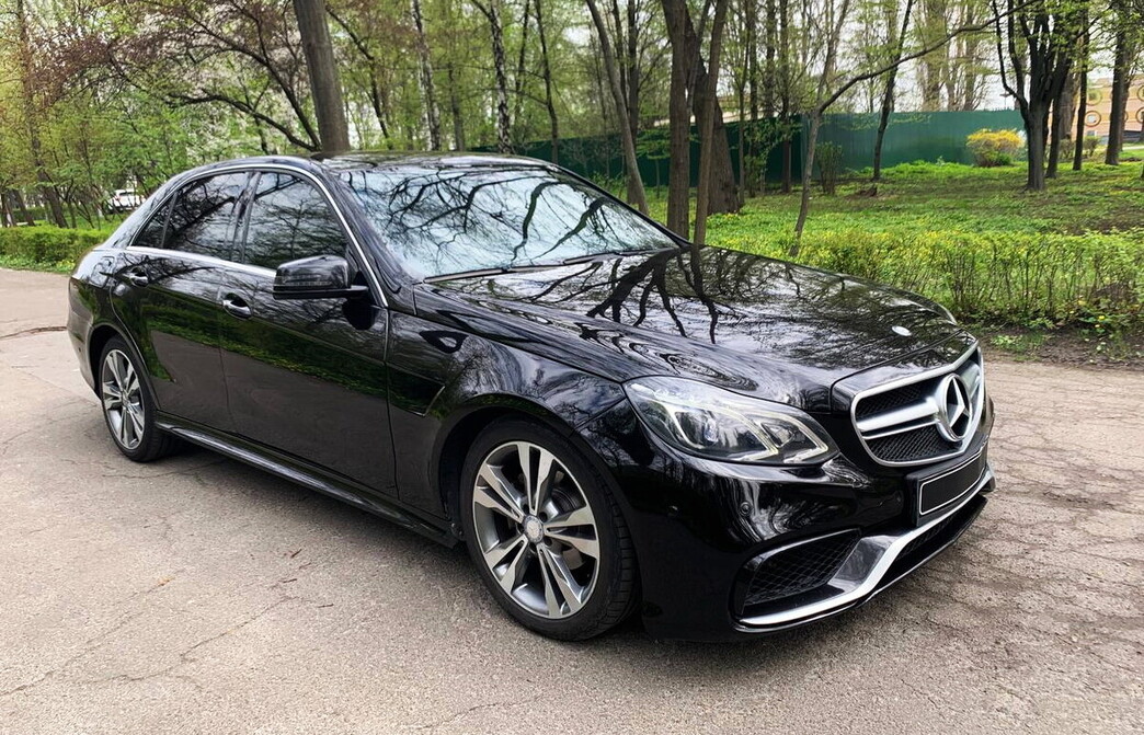 108 Mercedes W212 E-class 250 NEW 