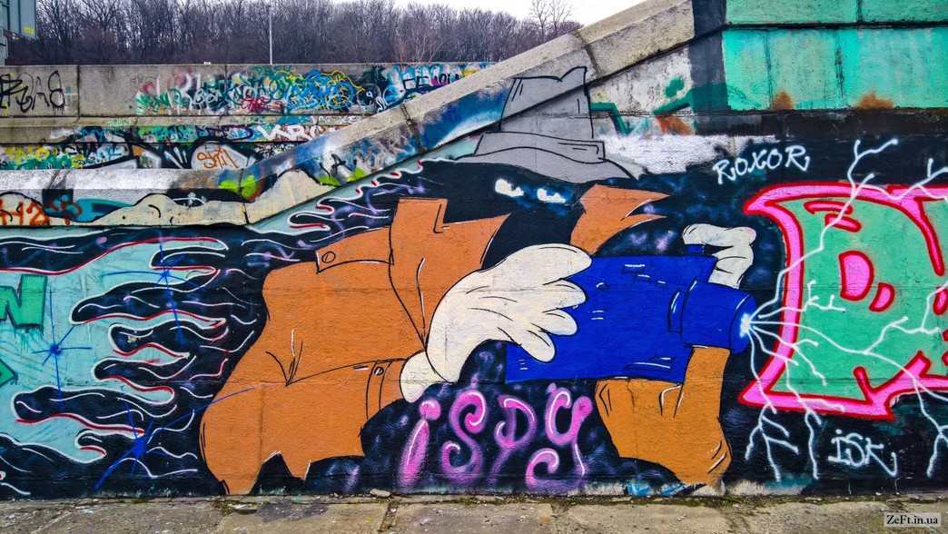 Стена граффити