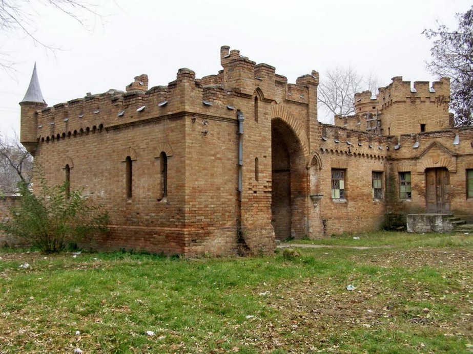 Замок-усадьба Попова