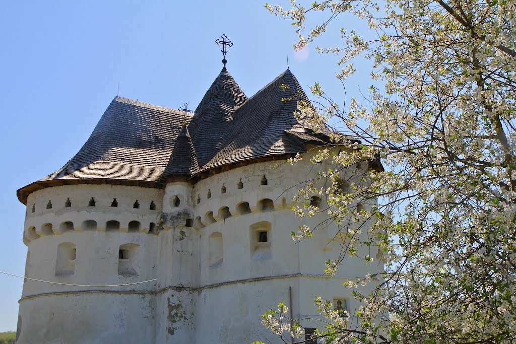 Покровская церковь-крепость 
