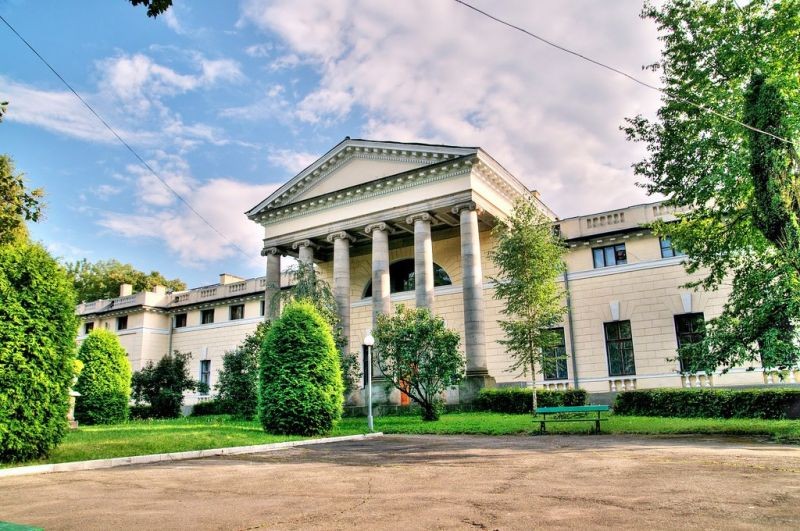 Немировский дворец княгини Щербатовой