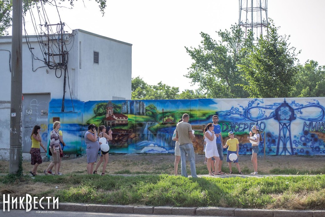 Башня Шухова и граффити